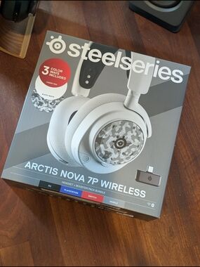 Arctis Nova 7P Wireless Headset - White (New)